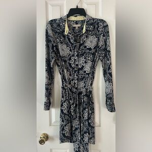 Banana Republic Navy/White Floral Shirtdress. Size 2. EUC.